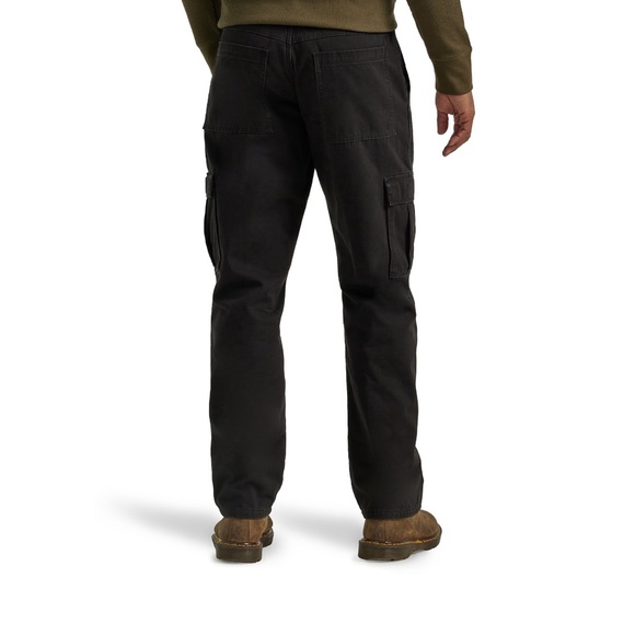 Wrangler Men's Relaxed Fit Fleece Lined Cargo Pant - Picture 8 of 12
